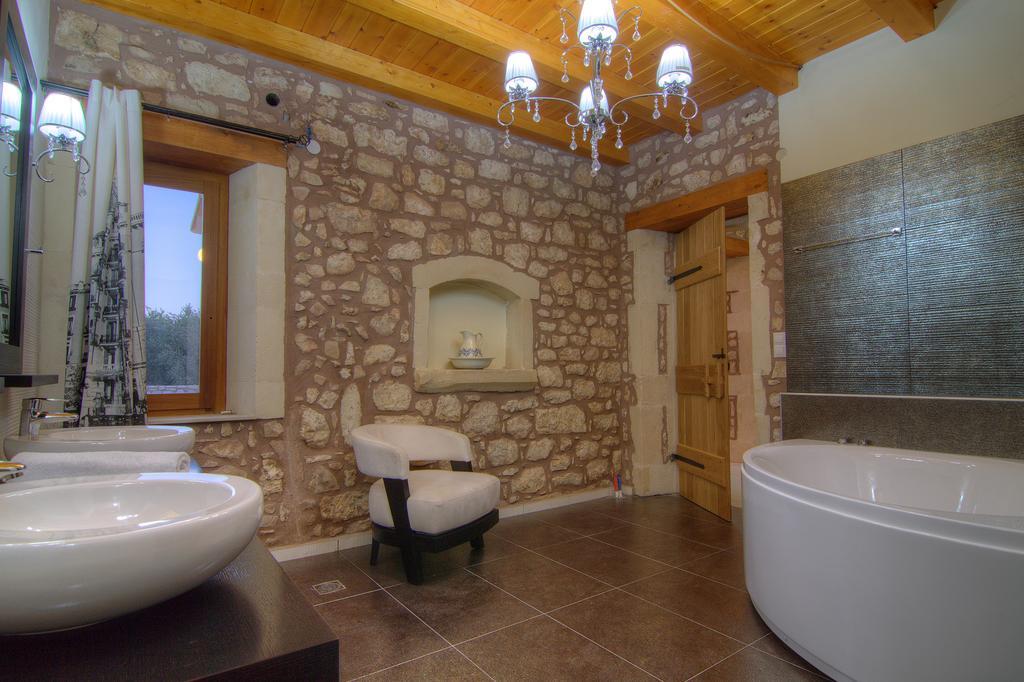 Green Paradise Villa Margarítai Pokoj fotografie